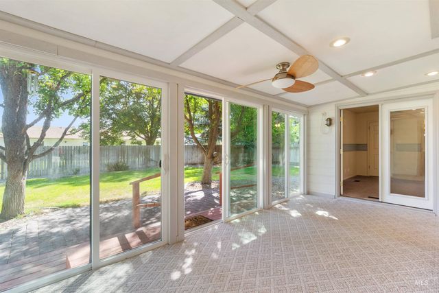 708 Carriage Lane, Twin Falls, ID 83301