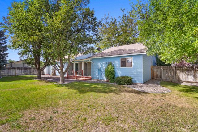 708 Carriage Lane, Twin Falls, ID 83301