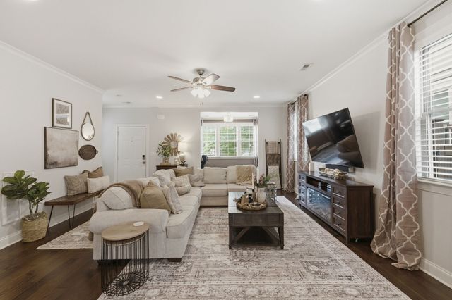 2359 Somerset Valley Dr, Antioch, TN 37013