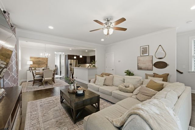 2359 Somerset Valley Dr, Antioch, TN 37013