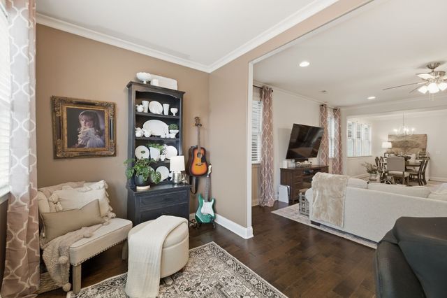 2359 Somerset Valley Dr, Antioch, TN 37013