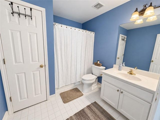 1455 Chinook Court SW, Lilburn, GA 30047