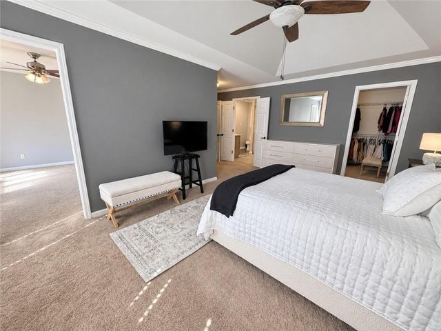 1455 Chinook Court SW, Lilburn, GA 30047