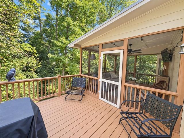 1455 Chinook Court SW, Lilburn, GA 30047
