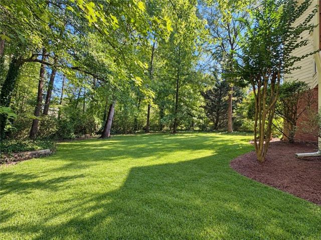 1455 Chinook Court SW, Lilburn, GA 30047