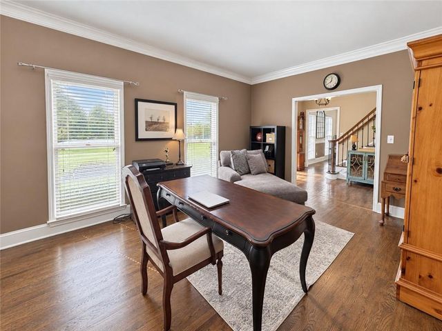 1455 Chinook Court SW, Lilburn, GA 30047