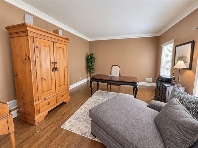 1455 Chinook Court SW, Lilburn, GA 30047