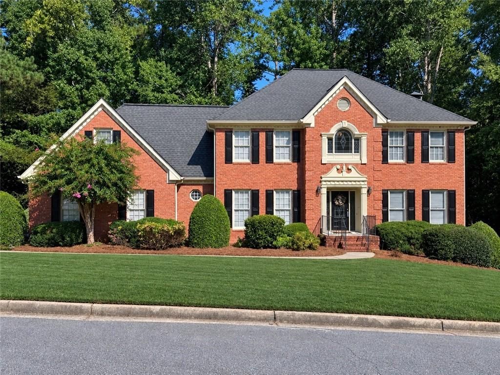 1455 Chinook Court SW, Lilburn, GA 30047