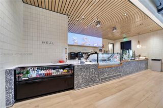 2 S Biscayne Boulevard, Miami, FL 33131