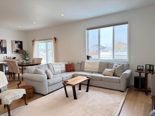 4566 13th Street S, Moorhead, MN 56560