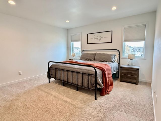 4566 13th Street S, Moorhead, MN 56560