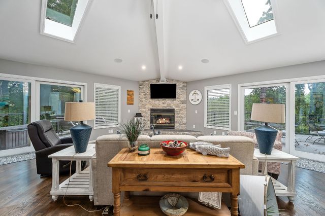 290 Spring Circle, Smithville, TN 37166