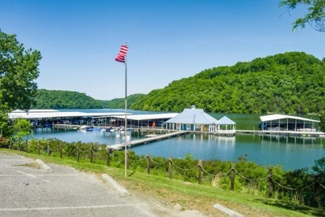 290 Spring Circle, Smithville, TN 37166