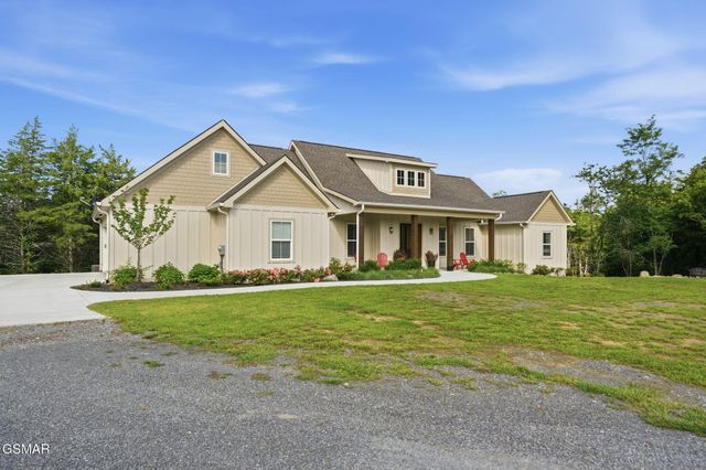 2069 Cody View Way, Sevierville, TN 37876