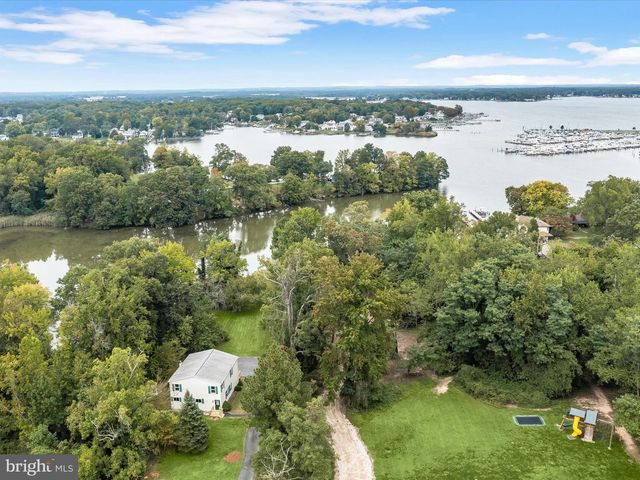 2400 HOLLY NECK RD, Essex, MD 21221