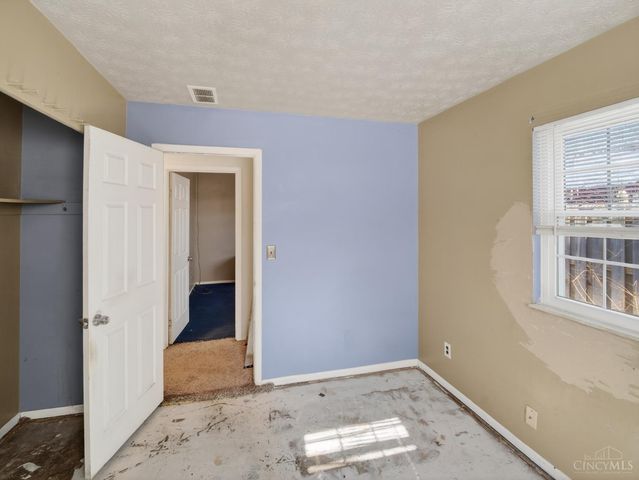 5705 Murray Avenue, Fairfax, OH 45227