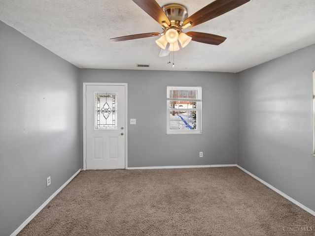 5705 Murray Avenue, Fairfax, OH 45227