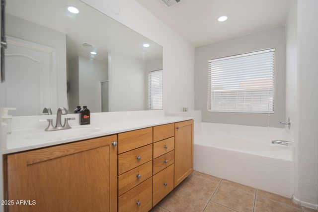 25800 W GLOBE Avenue, Buckeye, AZ 85326