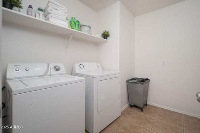 25800 W GLOBE Avenue, Buckeye, AZ 85326