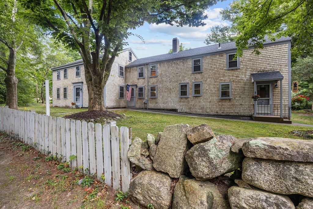 687 Main Street, Wareham, MA 02571
