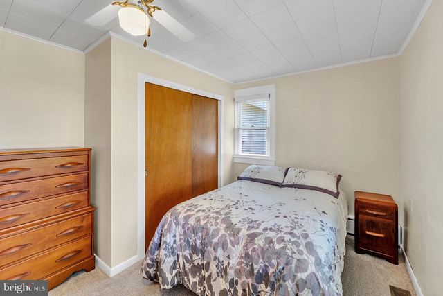 1310 LINCOLN AVE, West Deptford, NJ 08096