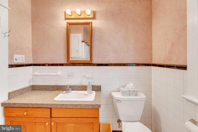 1310 LINCOLN AVE, West Deptford, NJ 08096
