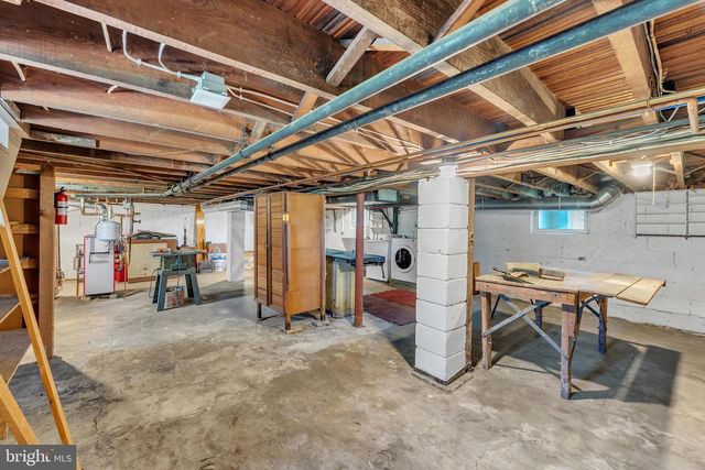 1310 LINCOLN AVE, West Deptford, NJ 08096