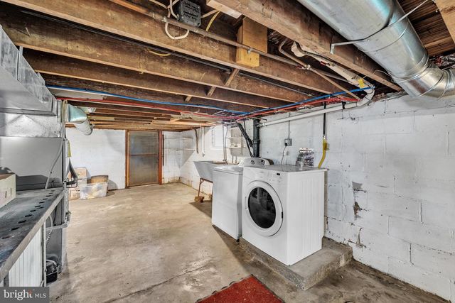 1310 LINCOLN AVE, West Deptford, NJ 08096