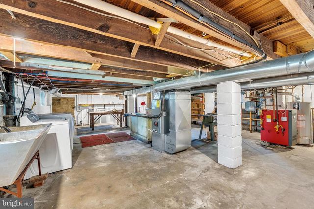 1310 LINCOLN AVE, West Deptford, NJ 08096