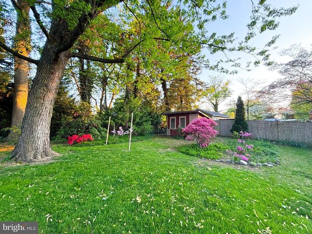 1310 LINCOLN AVE, West Deptford, NJ 08096