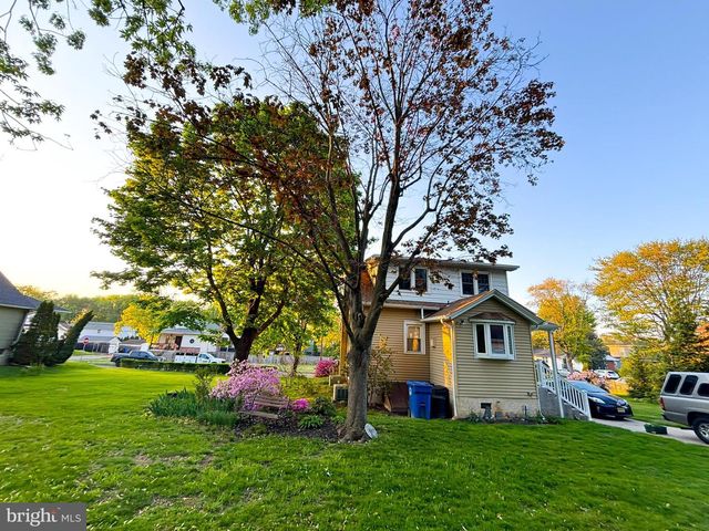 1310 LINCOLN AVE, West Deptford, NJ 08096
