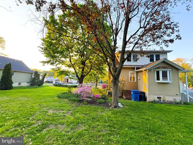 1310 LINCOLN AVE, West Deptford, NJ 08096
