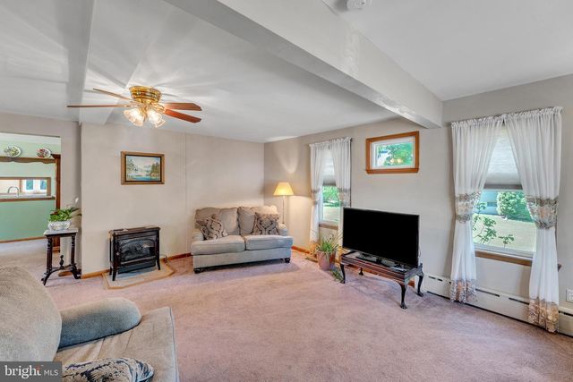 1310 LINCOLN AVE, West Deptford, NJ 08096