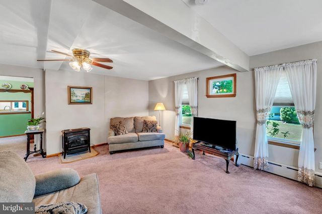 1310 LINCOLN AVE, West Deptford, NJ 08096