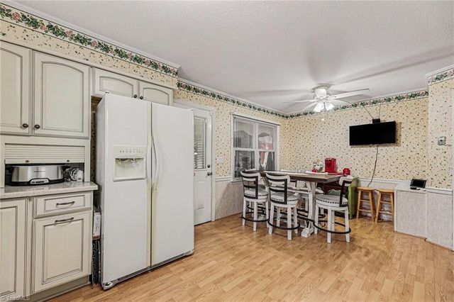 4001 Marie Drive, Winston-salem, NC 27127