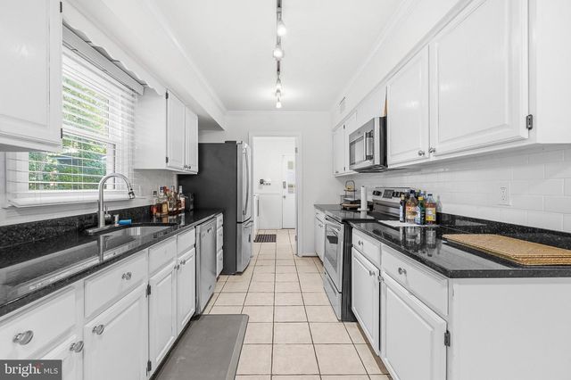 6640 PARK HALL DR, Laurel, MD 20707