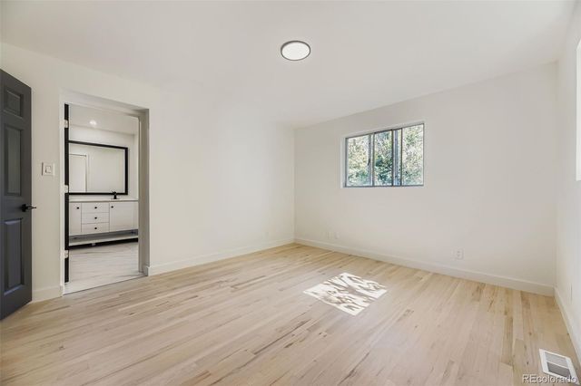 10 Allison Street, Lakewood, CO 80226