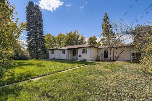 10 Allison Street, Lakewood, CO 80226