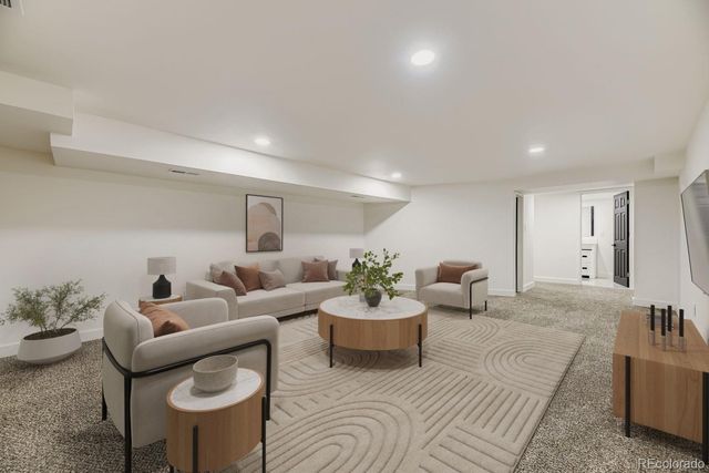 10 Allison Street, Lakewood, CO 80226