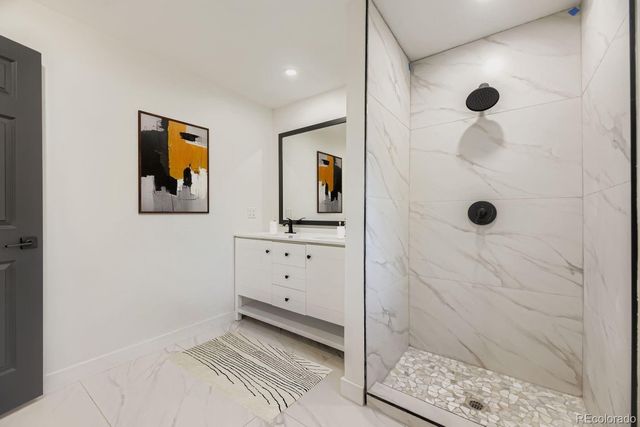 10 Allison Street, Lakewood, CO 80226