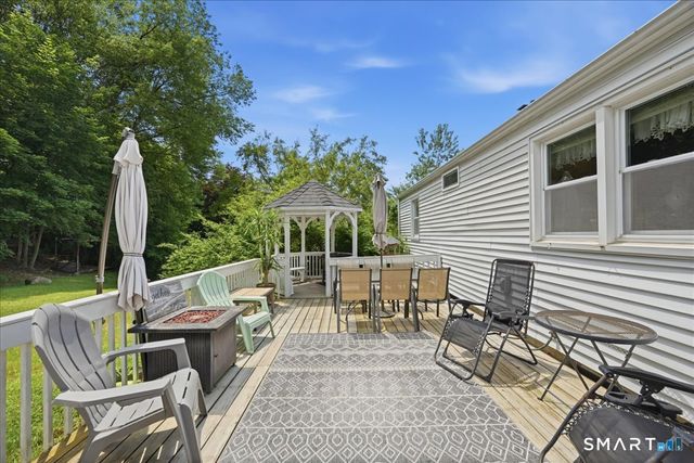 87 James Street, Colchester, CT 06415
