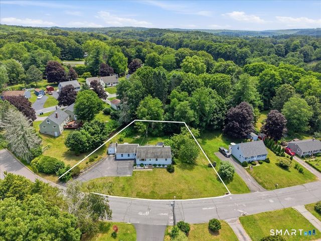 87 James Street, Colchester, CT 06415