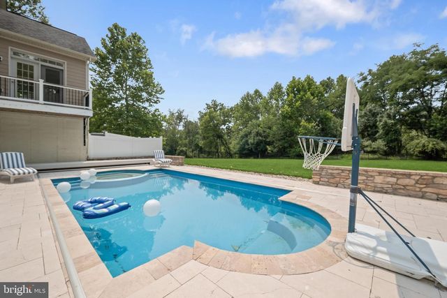 2021 DROVERS LN, Cooksville, MD 21723