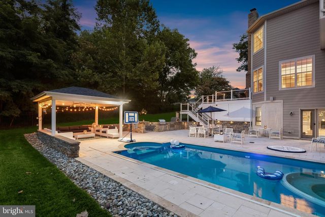 2021 DROVERS LN, Cooksville, MD 21723