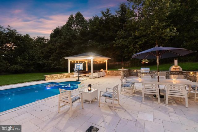 2021 DROVERS LN, Cooksville, MD 21723