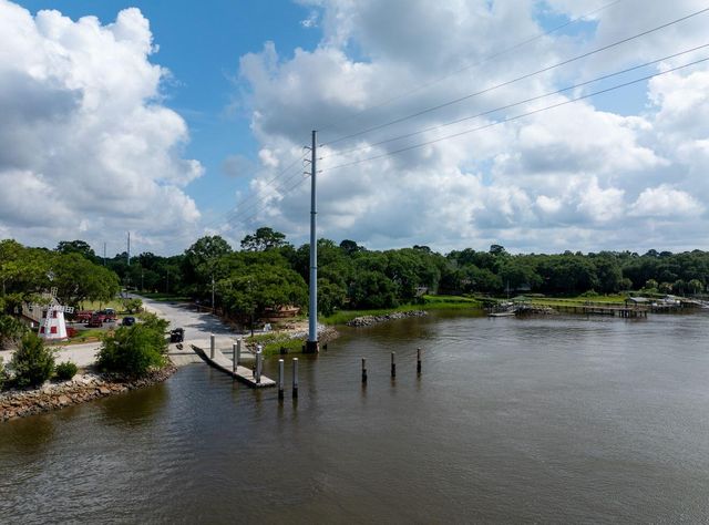 2010 River Bend Drive, James Island, SC 29412