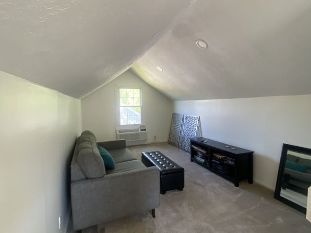 427 DuPont Ave, Madison, TN 37115