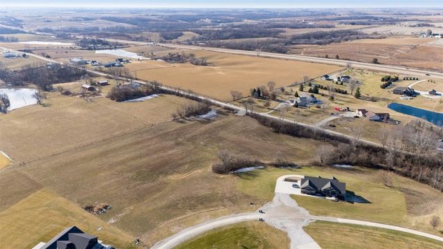 1455 Underwood Avenue, Riverside, IA 52327