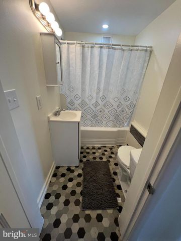 35 ELIZABETH AVENUE, Halethorpe, MD 21227