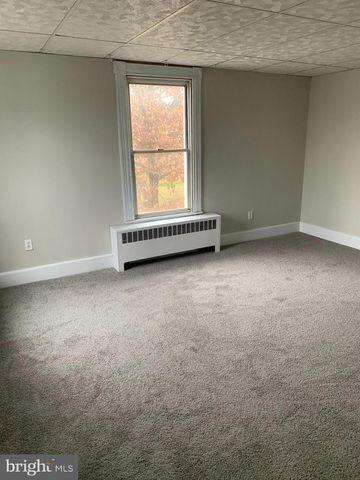 35 ELIZABETH AVENUE, Halethorpe, MD 21227